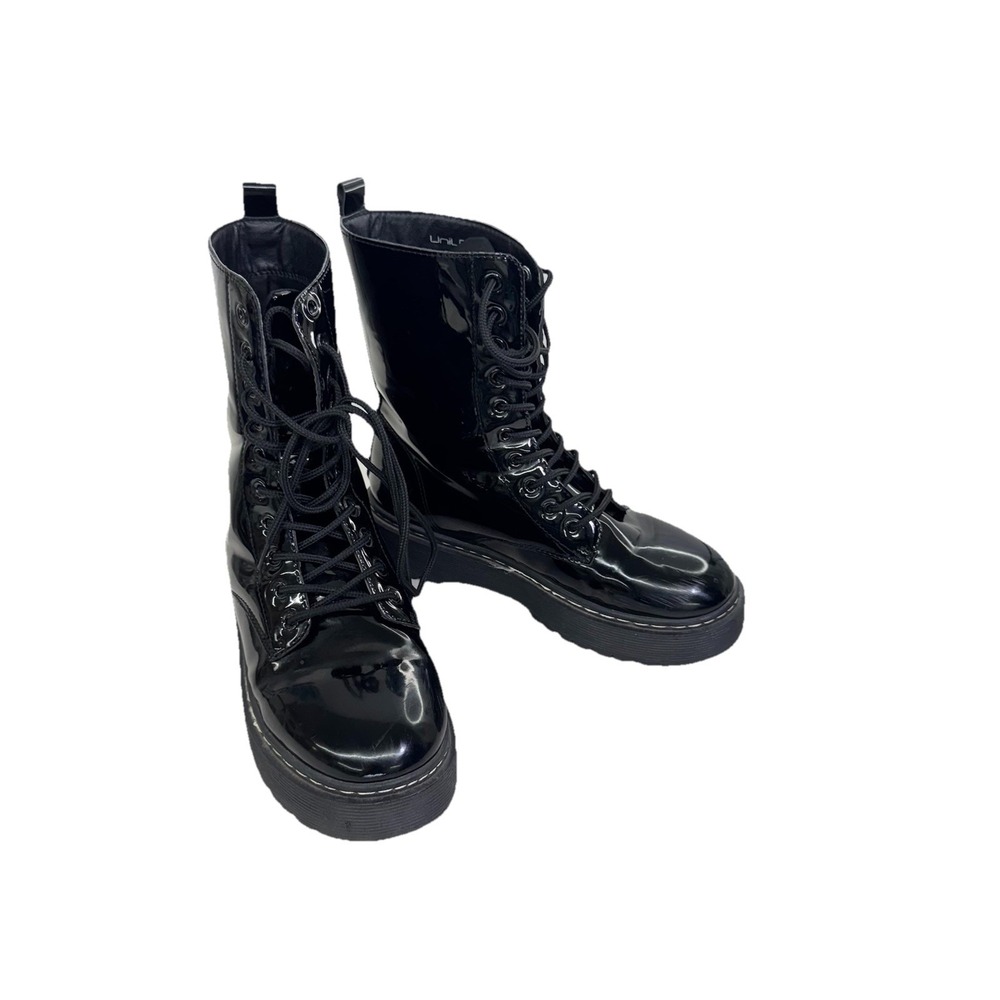UniLady Black  Patent Leather Combat Boots Size 8.5 Pre-Owned Grunge Y2k‎ Goth